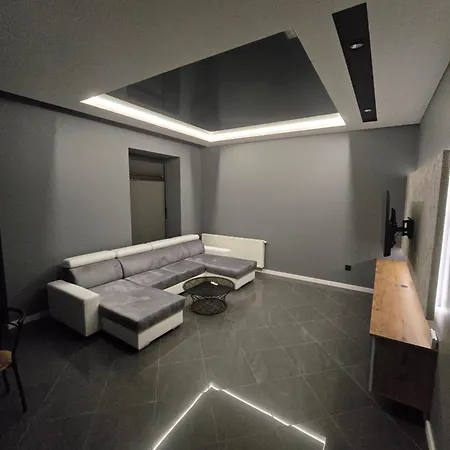 Centrum Jacuzzi Prywatny Parking Klimatyzacja 1 * رادوم